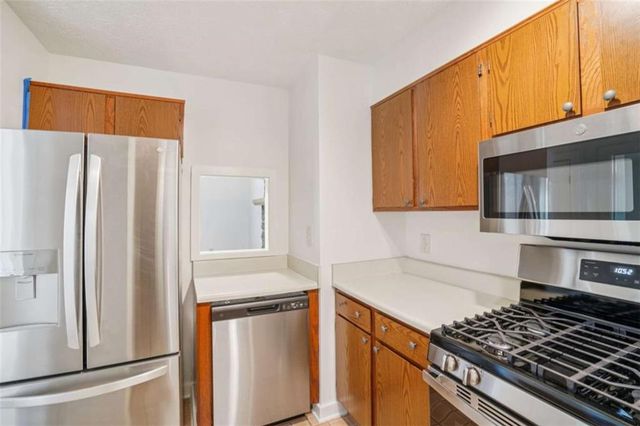 7898 Norris Lake Road, Snellville, GA 30039