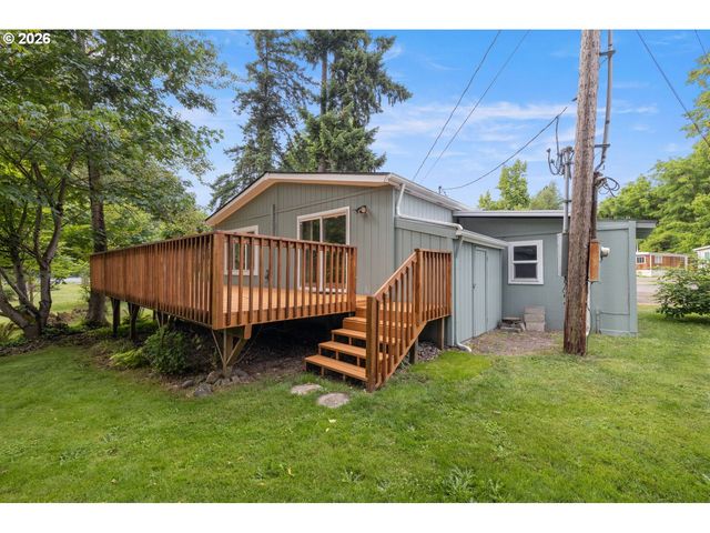 16300 Se HIGHWAY 224 10, Damascus, OR 97089