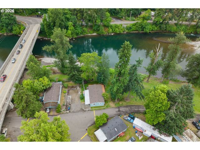 16300 Se HIGHWAY 224 10, Damascus, OR 97089