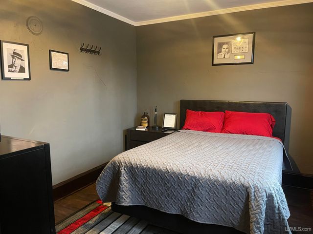 400 Silver Street, Ironwood, MI 49938