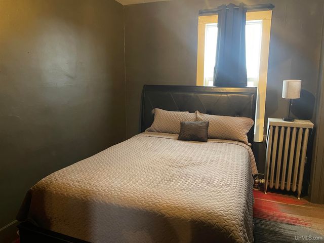 400 Silver Street, Ironwood, MI 49938