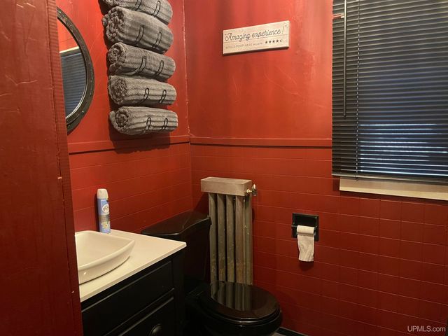 400 Silver Street, Ironwood, MI 49938