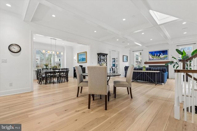 26 RUE ST HONORE, Wayne, PA 19087