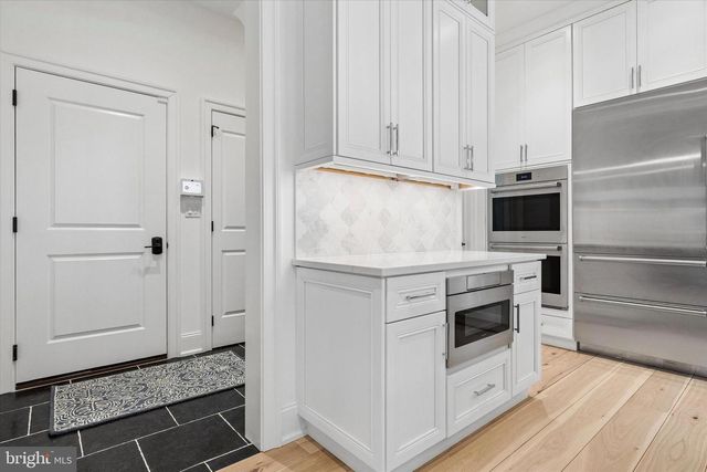 26 RUE ST HONORE, Wayne, PA 19087