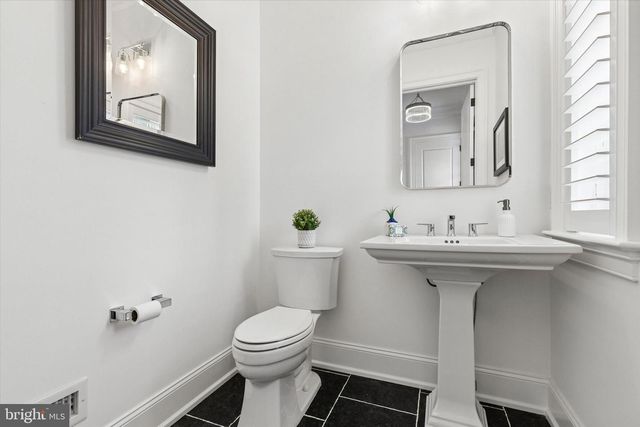 26 RUE ST HONORE, Wayne, PA 19087