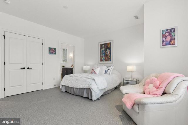 26 RUE ST HONORE, Wayne, PA 19087