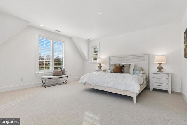 26 RUE ST HONORE, Wayne, PA 19087