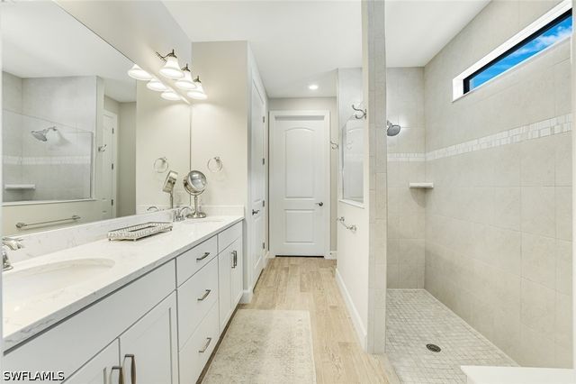 7631 Winding Cypress DR, Naples, FL 34114