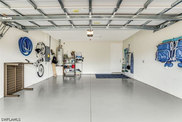 7631 Winding Cypress DR, Naples, FL 34114