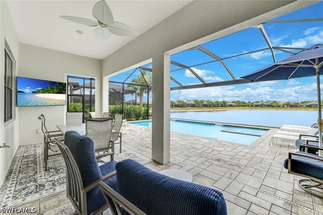 7631 Winding Cypress DR, Naples, FL 34114