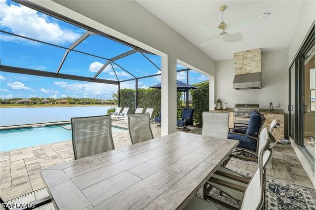 7631 Winding Cypress DR, Naples, FL 34114