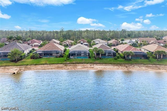 7631 Winding Cypress DR, Naples, FL 34114