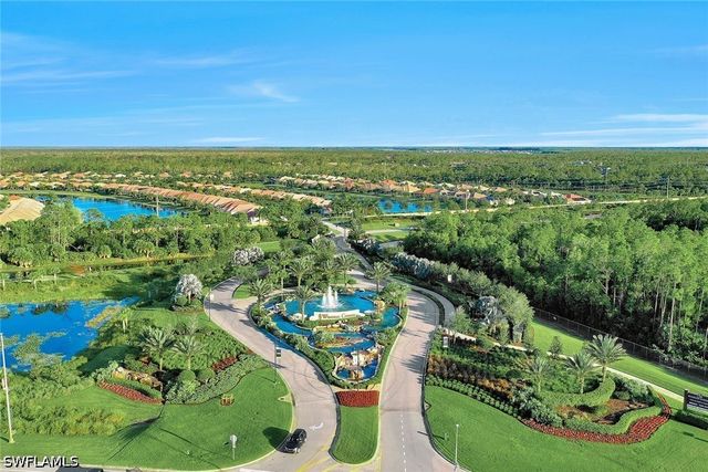 7631 Winding Cypress DR, Naples, FL 34114