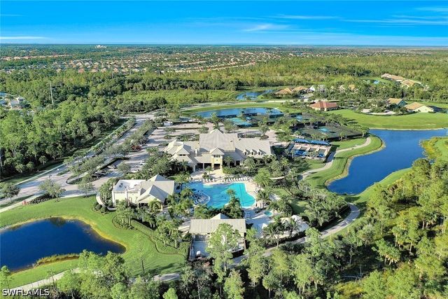 7631 Winding Cypress DR, Naples, FL 34114