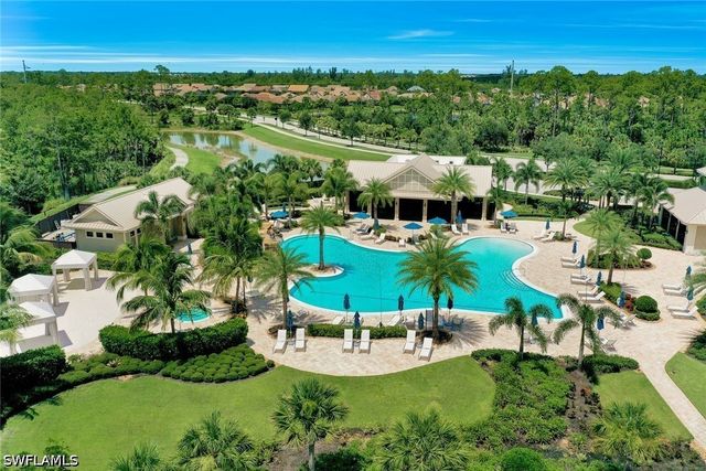 7631 Winding Cypress DR, Naples, FL 34114