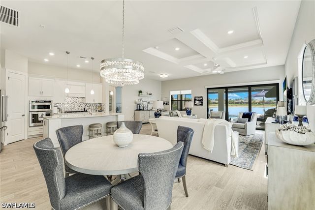 7631 Winding Cypress DR, Naples, FL 34114