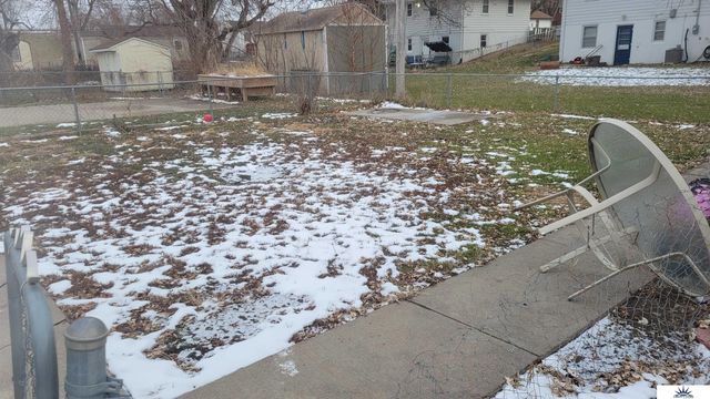 20461 Victor Avenue, Elkhorn, NE 68022