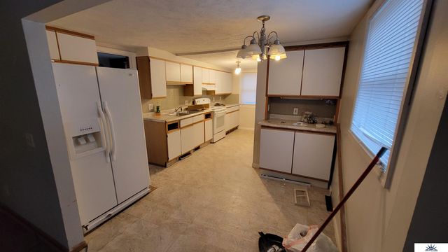 20461 Victor Avenue, Elkhorn, NE 68022