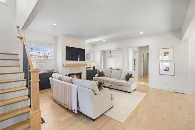 346 Azalea Cir, Hendersonville, TN 37075