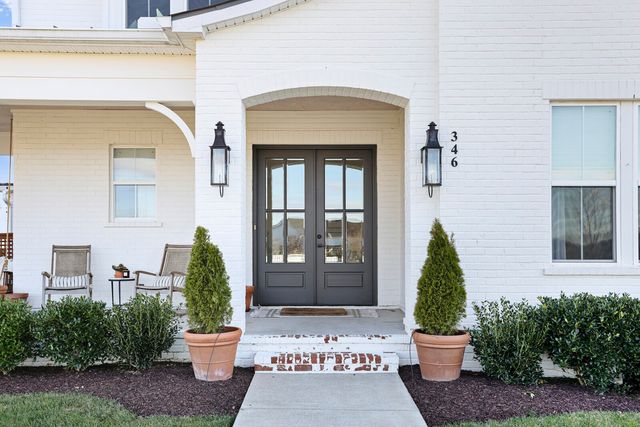 346 Azalea Cir, Hendersonville, TN 37075