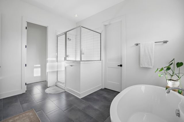 346 Azalea Cir, Hendersonville, TN 37075