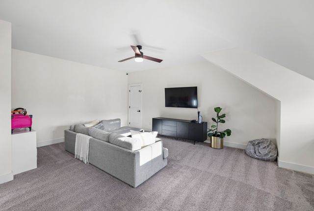 346 Azalea Cir, Hendersonville, TN 37075