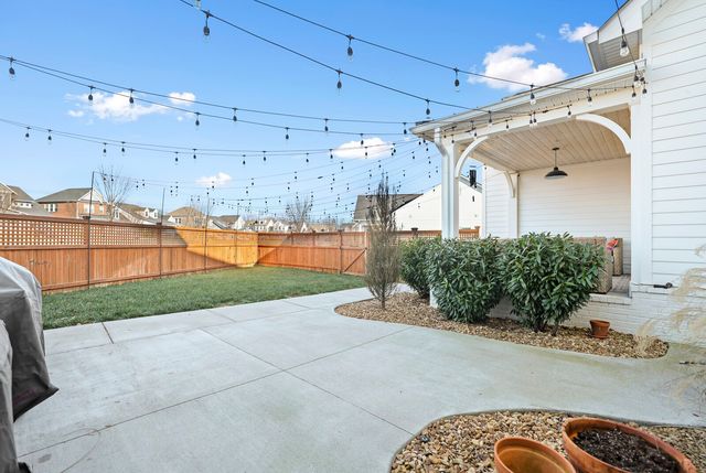 346 Azalea Cir, Hendersonville, TN 37075