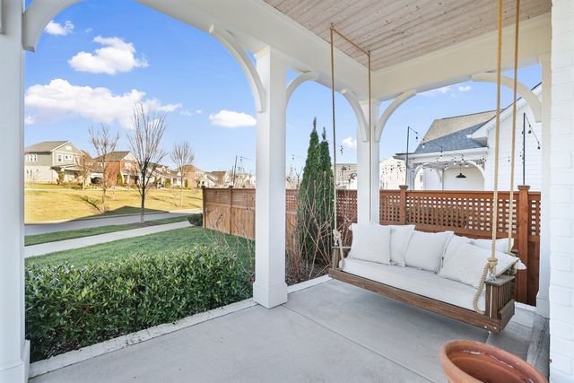 346 Azalea Cir, Hendersonville, TN 37075