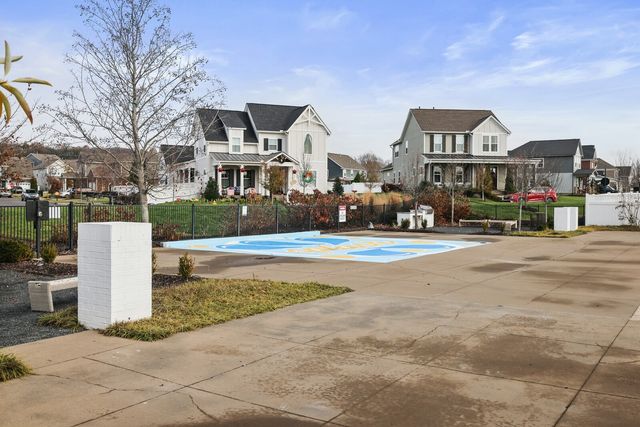 346 Azalea Cir, Hendersonville, TN 37075