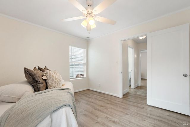 2561 Pacific St, Napa, CA 94558