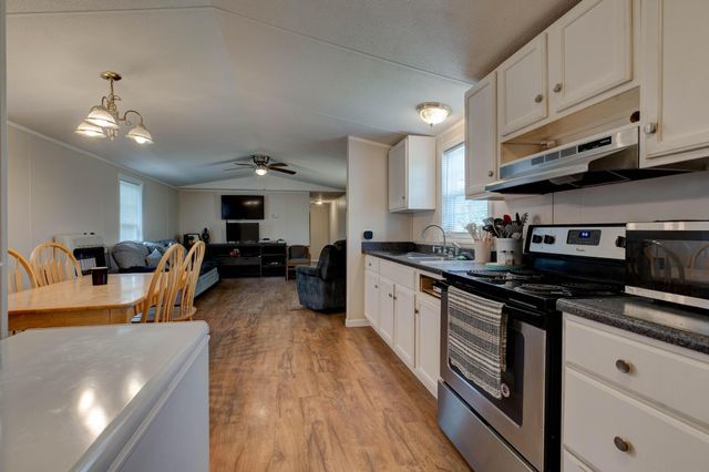 7565 Cream Alley Road, Jeffersonville, KY 40337
