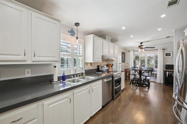 358 LAKE WAY, Oldsmar, FL 34677