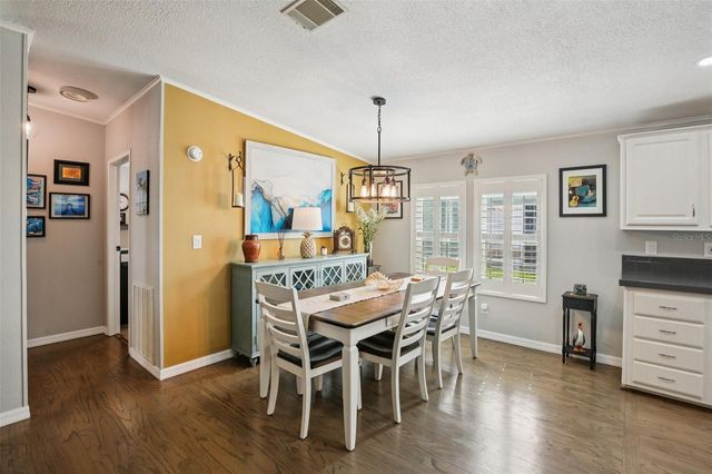 358 LAKE WAY, Oldsmar, FL 34677