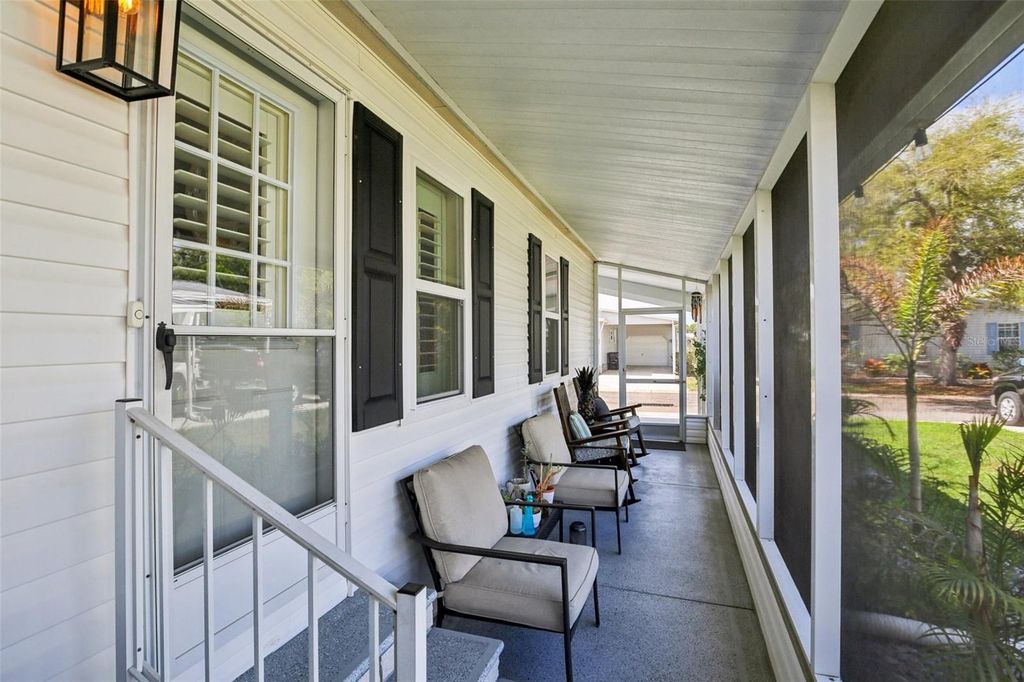 Image 4 of property listing at 358 LAKE WAY, Oldsmar, FL 34677