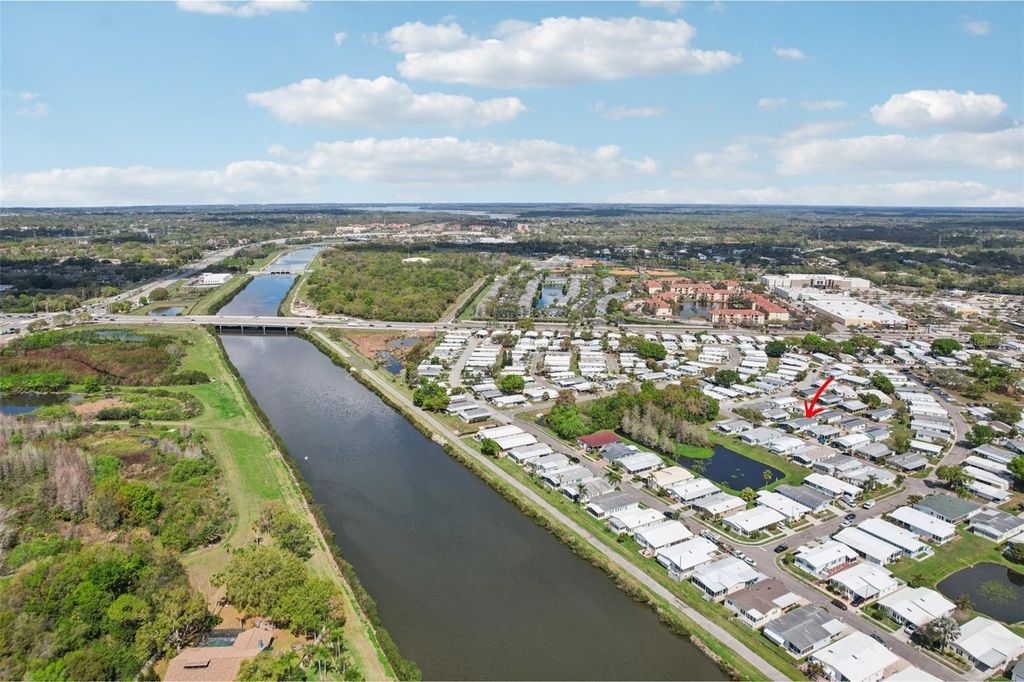 Image 46 of property listing at 358 LAKE WAY, Oldsmar, FL 34677