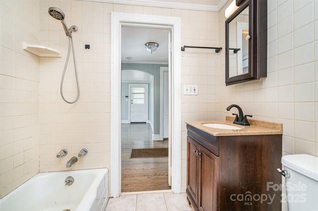 127 Bristol Road, Statesville, NC 28677