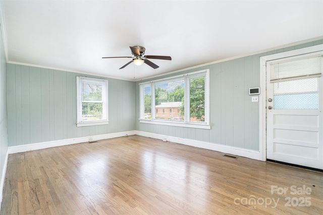 127 Bristol Road, Statesville, NC 28677