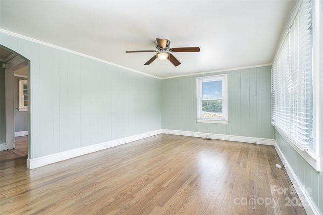 127 Bristol Road, Statesville, NC 28677