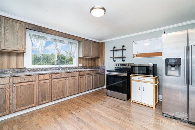 127 Bristol Road, Statesville, NC 28677