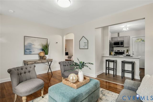 2504 Redwood Ave, Richmond, VA 23223