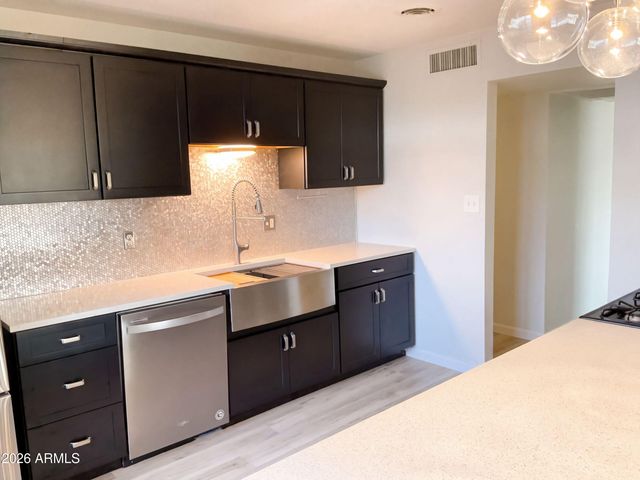 3544 W SIERRA VISTA Drive, Phoenix, AZ 85019