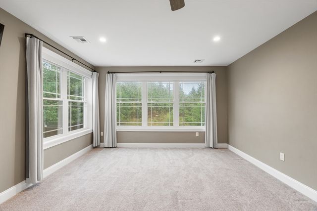 12 Tanya Lane, Brentwood, NH 03833