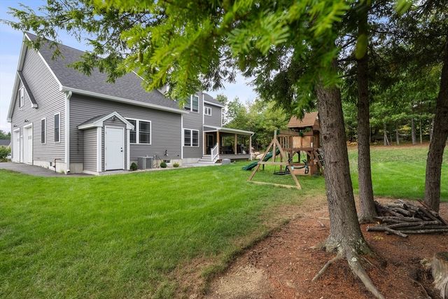 12 Tanya Lane, Brentwood, NH 03833