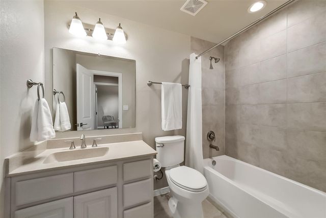 22 Cottage Glen Lane, Fulshear, TX 77441