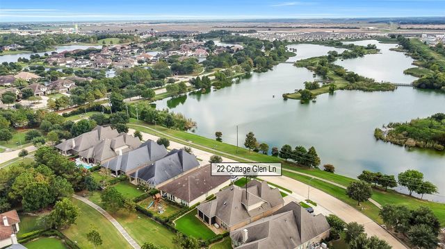 22 Cottage Glen Lane, Fulshear, TX 77441