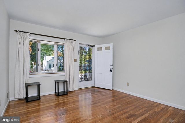 4026 WALTERS CT, Fairfax, VA 22030