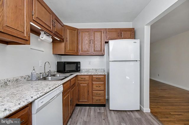 4026 WALTERS CT, Fairfax, VA 22030