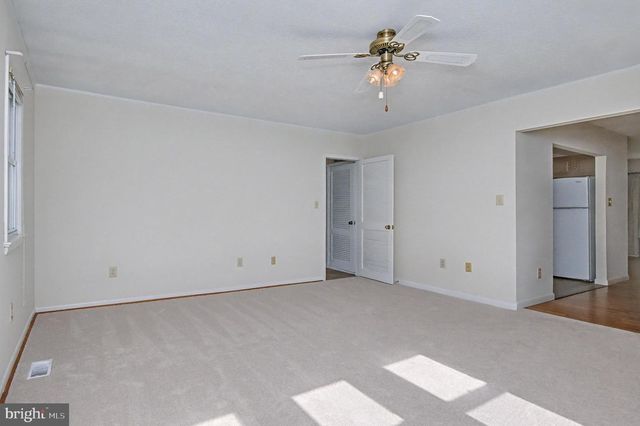4026 WALTERS CT, Fairfax, VA 22030