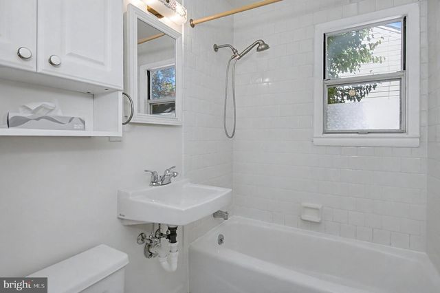 4026 WALTERS CT, Fairfax, VA 22030