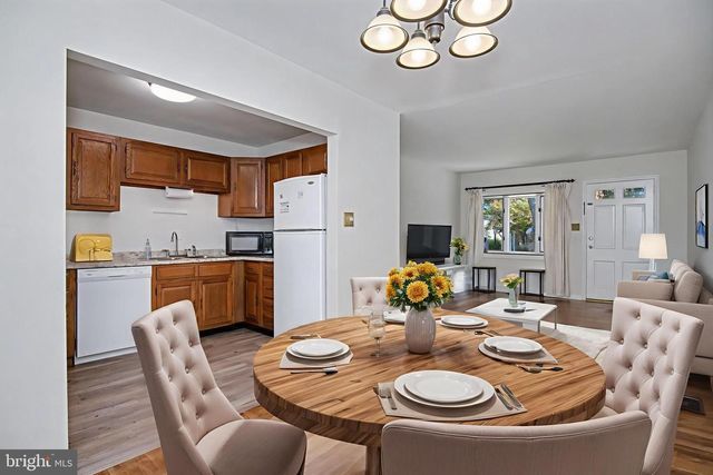 4026 WALTERS CT, Fairfax, VA 22030